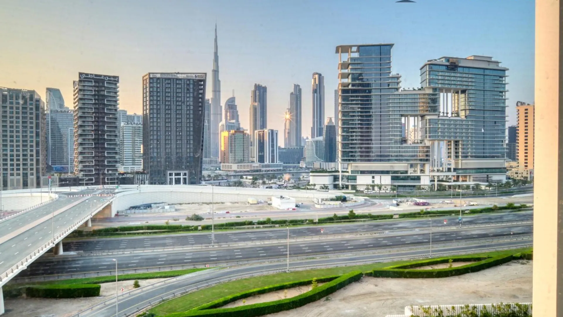 Upside Living, Burj Khalifa View, Business Bay - Mint Stay Dubai United Arab Emirates