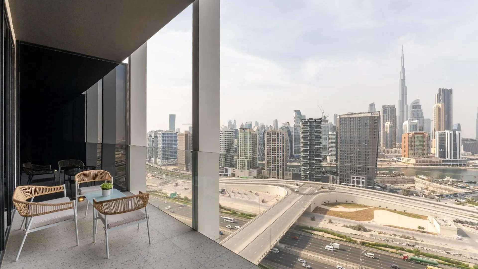 Upside Living, Burj Khalifa View, Business Bay - Mint Stay Dubai
