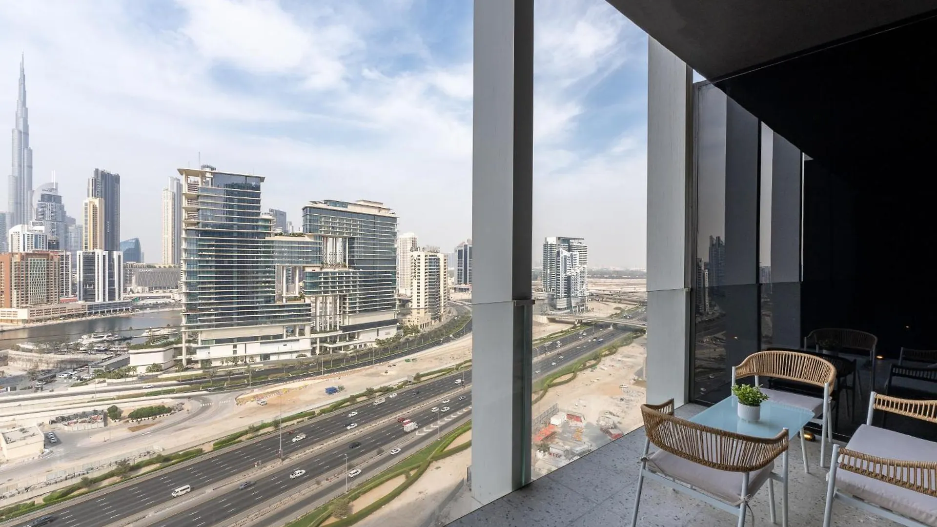 Apartment Upside Living, Burj Khalifa View, Business Bay - Mint Stay Dubai United Arab Emirates